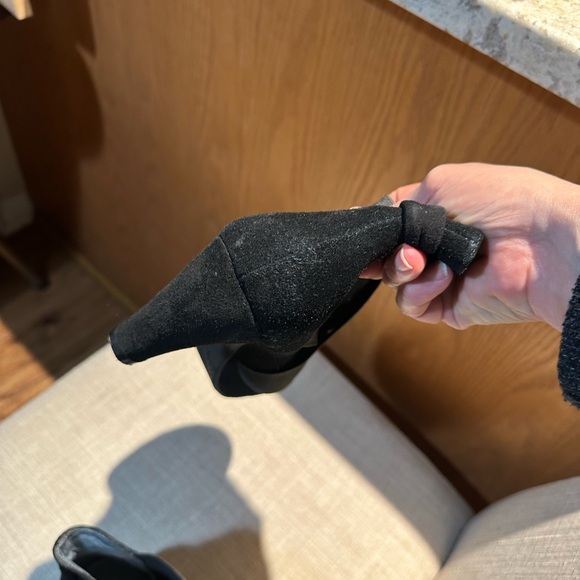 Sacha London booties size 8.5 in black with elastic detailing - Picture 7 of 7